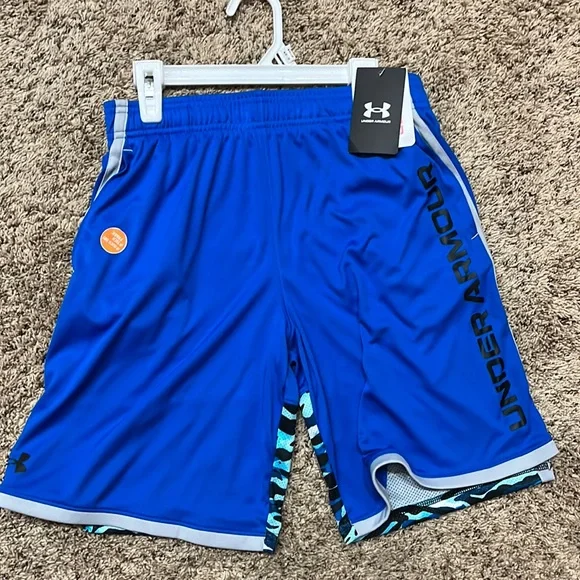Under Armour NWT boys shorts - Picture 1 of 5